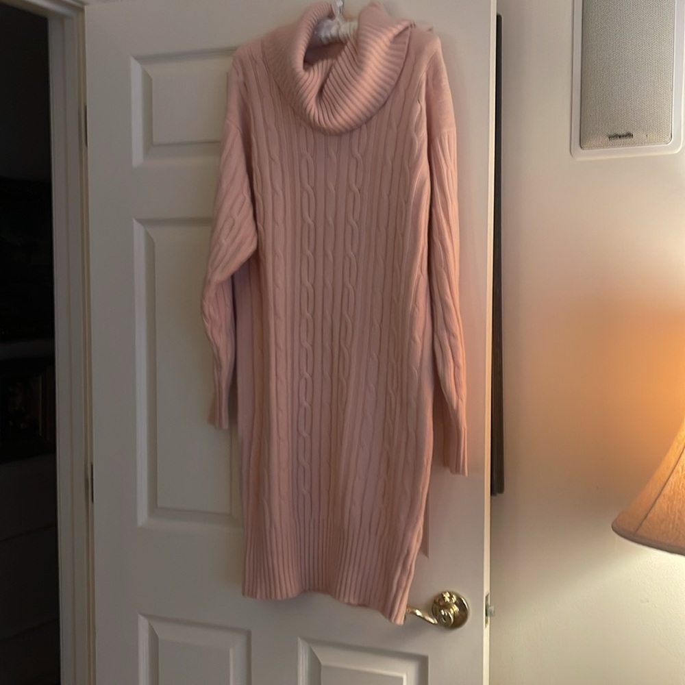 High quality cashmere ,Oscar de la Renta peach Ribbed Long Sleeve Dress